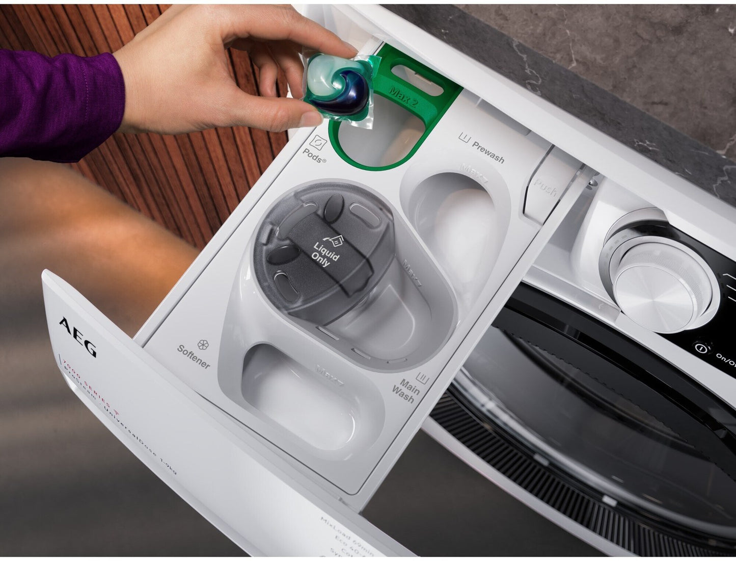 AEG LR8BADEN Wasmachine met wifi connect en 75,= cashback via AEG