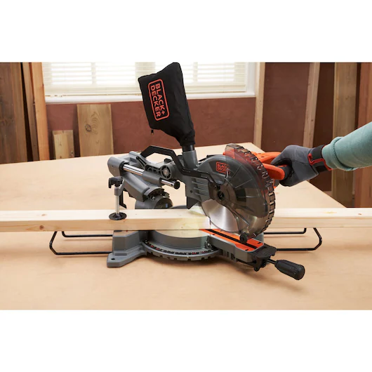 Black&Decker BES701-QS afkortzaag 15 - 45°: 15° / 22.5° / 30° / 31.62° / 45°