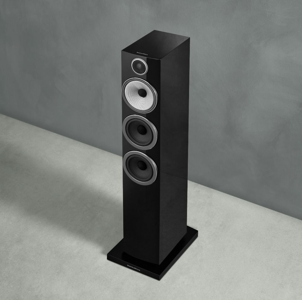 Bowers & Wilkins 704S3 zwart luidspreker vloerstaand model