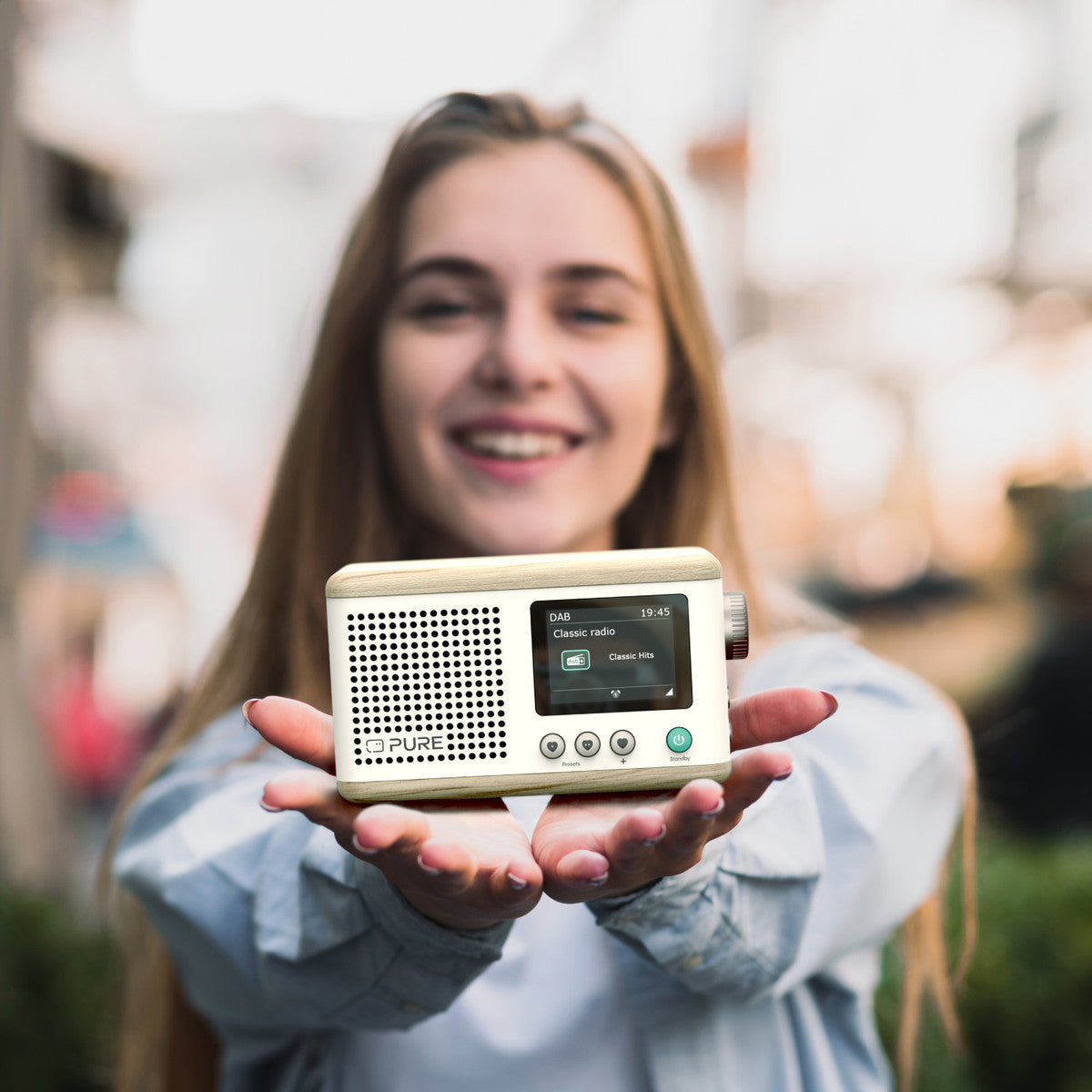 Pure Classic Mini Cotton Wit/Eiken, portabel DAB+ radio met Bluetooth