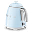 Smeg KLF05PBEU mini waterkoker jaren 50 model