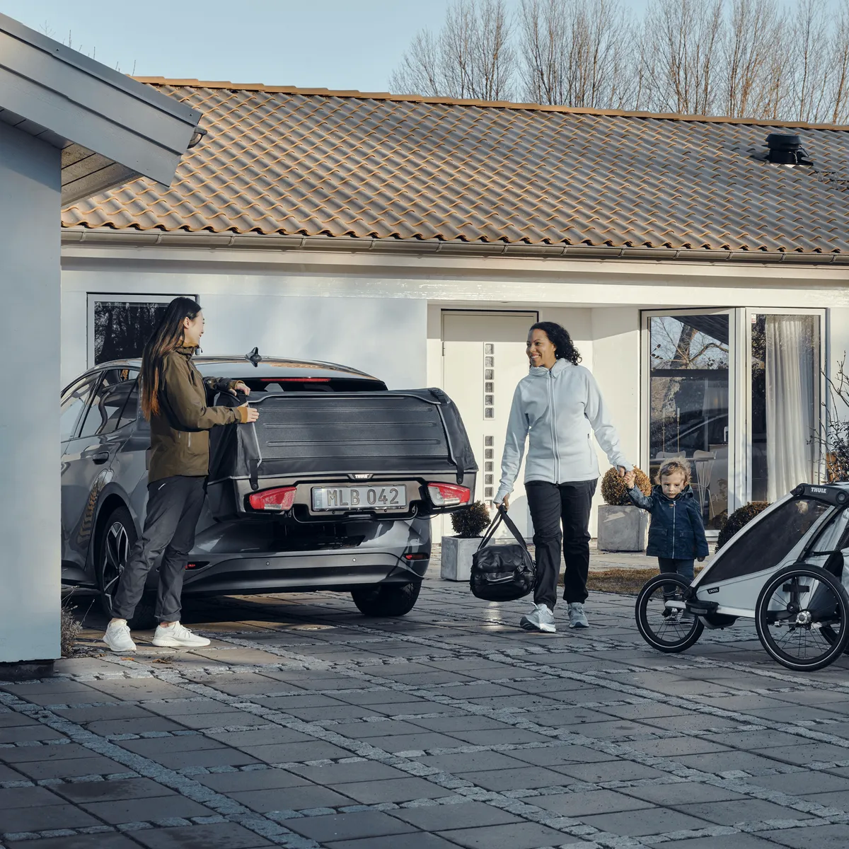 Thule Onto trekhaak bagagebox zwart